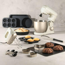 Salter EK5512SBOVDE Bakes Hand Mixer