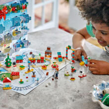 41758 LEGO® Friends 2023. gada Adventes kalendārs