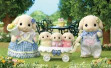 SYLVANIAN FAMILIES Flora Rabbit Family