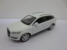 MSZ металлическая моделька Audi Q7, масштаб 1:32