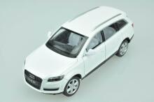 MSZ металлическая моделька Audi Q7, масштаб 1:24