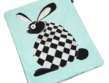 La Millou Art. 83543 Preschooler's Blanket Follow Me Grey Высококачественное детское двустороннее одеяло от Дизайнера Ла Миллоу (110x140 см)